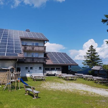 Planinski Dom Vrhe Hotel Trbovlje Kültér fotó